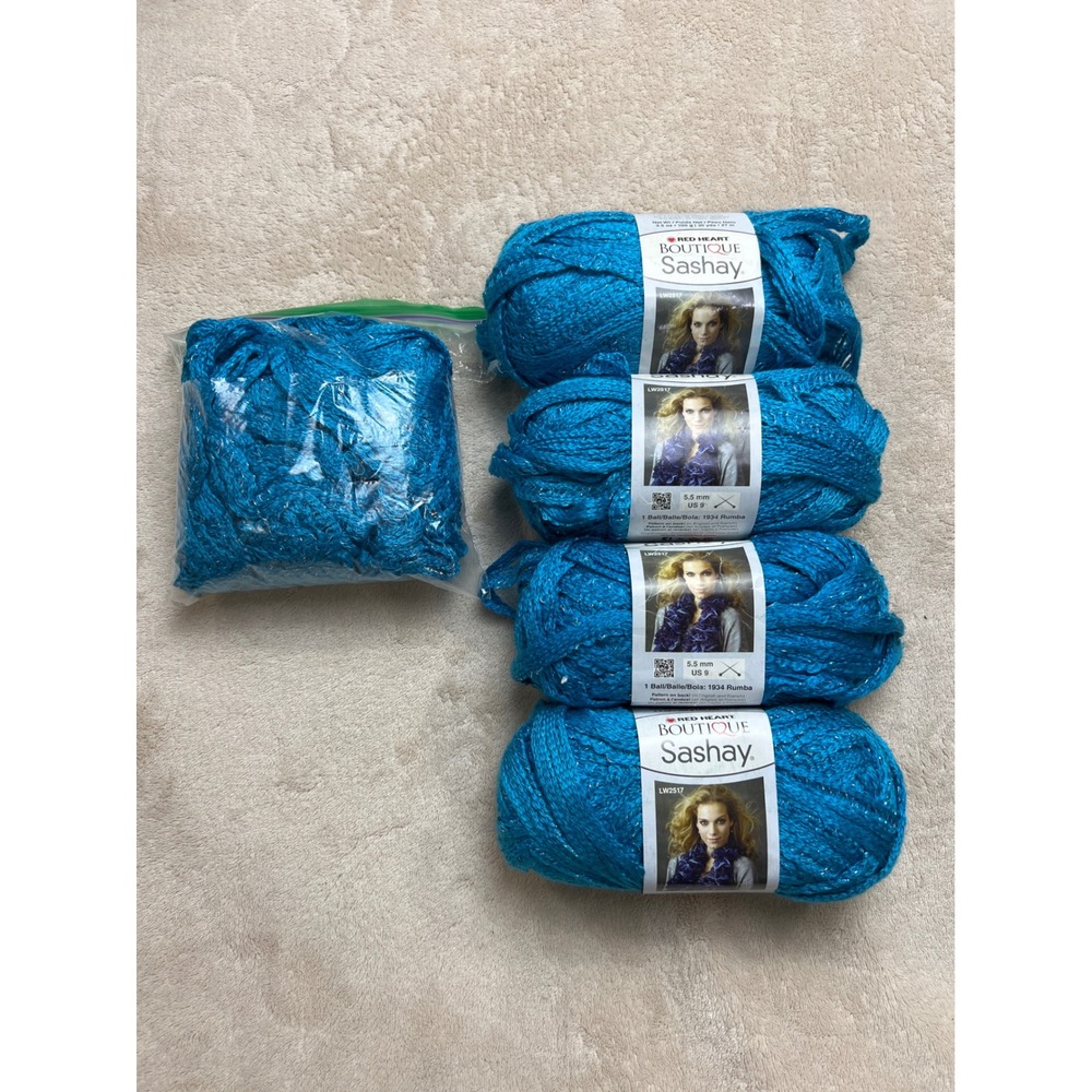 Red Heart Boutique Sashay Yarn Turquoise 1502 Super Bulky 5 Skeins Lot 8674
